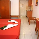 Lindos Nest 4*