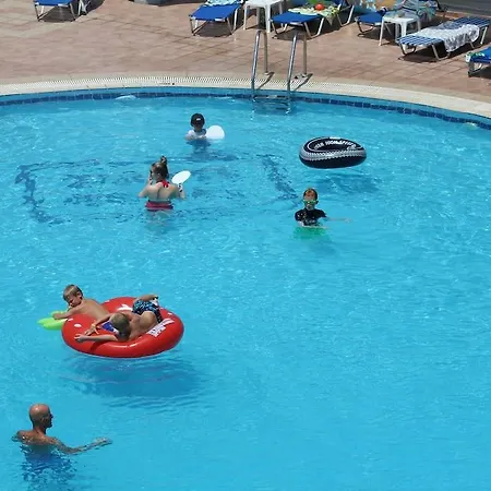 Hotel apartamentowy Lindos Nest