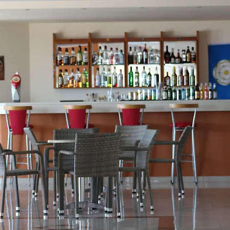 Lindos Nest Aparthotel 4*