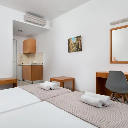 Lindos Nest Apart-hotel 4*